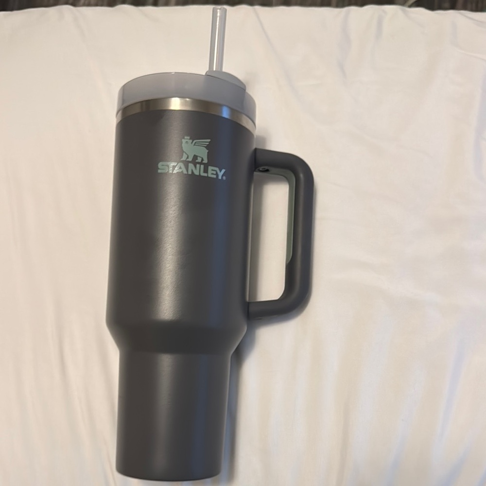 Stanley 40 oz. Quencher H2.0 FlowState Tumbler